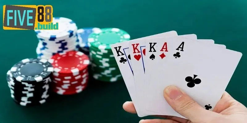 Giá trị bài và các quyết định trong poker